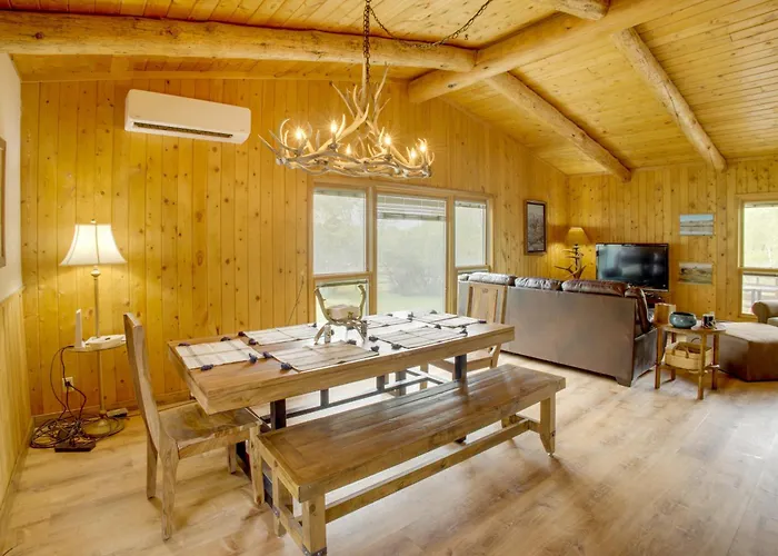 Mtn-view Deck & Fire Pit! 2-cabin Retreat In Ferienhaus Cody