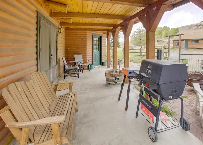 Mtn-view Deck & Fire Pit! 2-cabin Retreat In Ferienhaus *